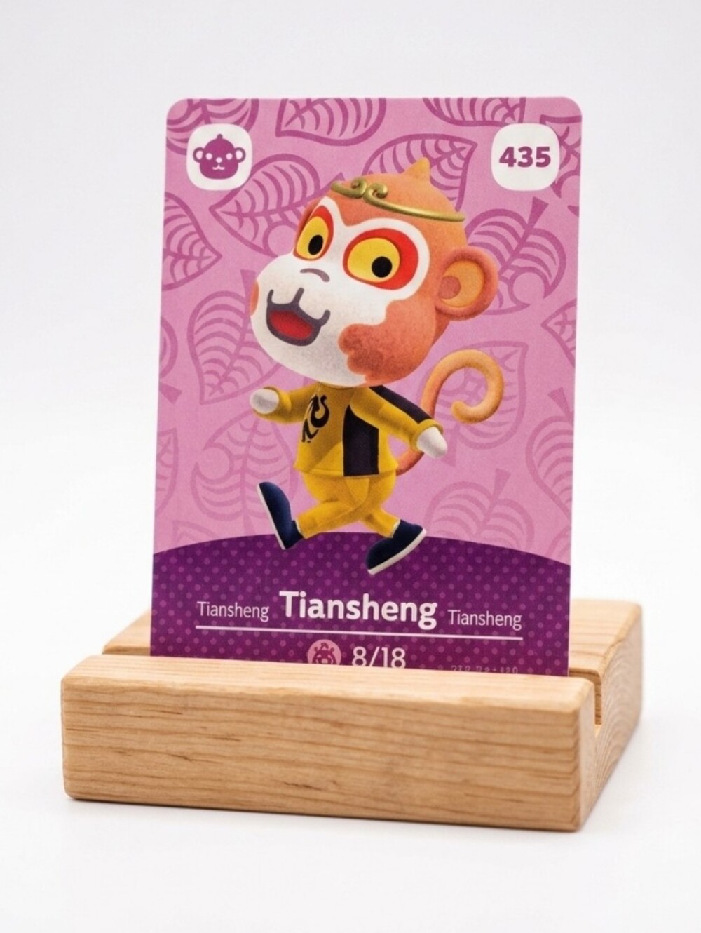 Animal Crossing Nintendo Tiansheng Girls Boy Men Women Collectible Trading Card